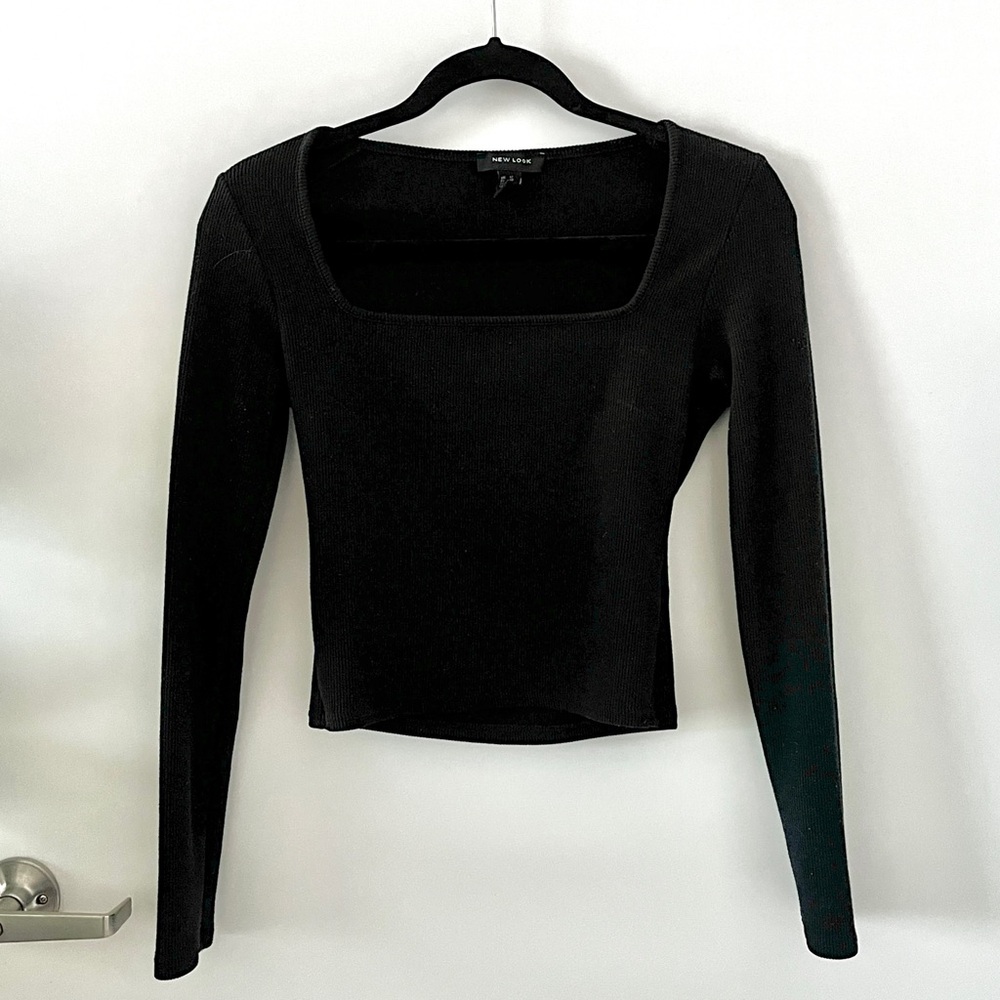 NEW LOOK BLACK SQUARE NEVK KNIT TOP